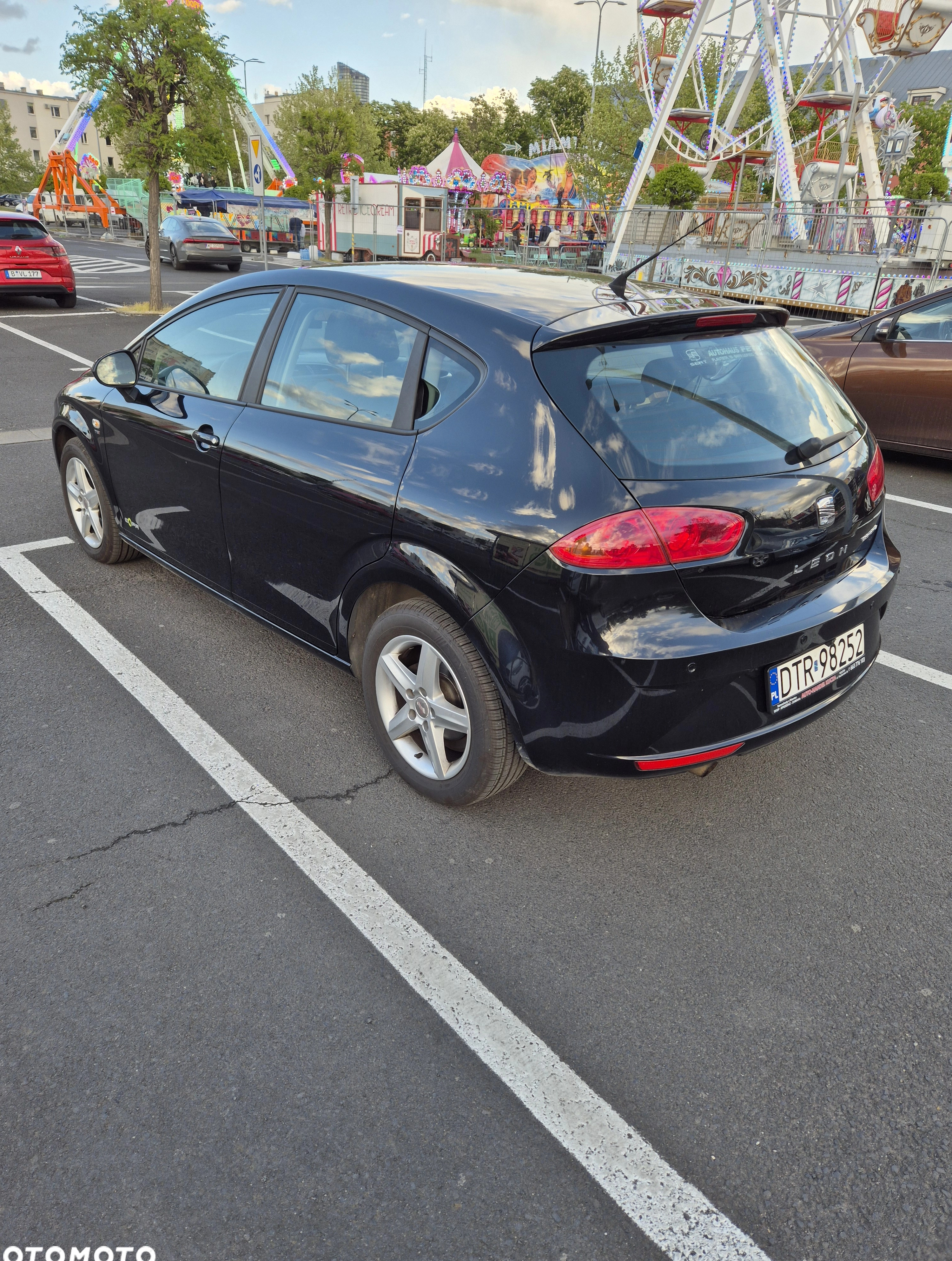 Seat Leon cena 25000 przebieg: 175000, rok produkcji 2012 z Wrocław małe 154